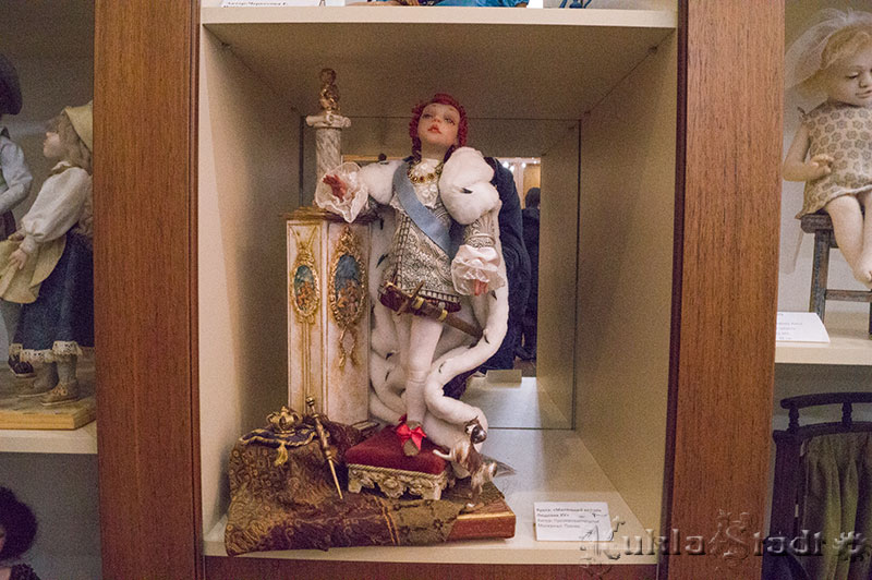 Прозорова Н., кукла 'Маленький король Людовик XV'