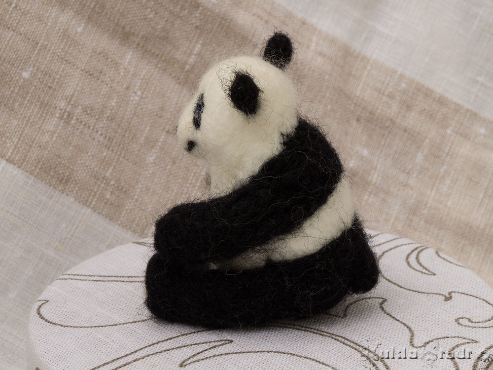 Валяная панда из шерсти Че-Ух 4