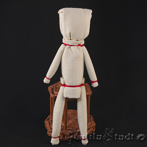 Тряпичная кукла Помощница, вариант из скруток.